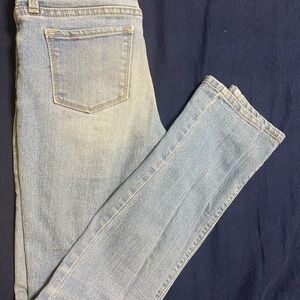 Size 10 a girl's jeans. Great conditions.